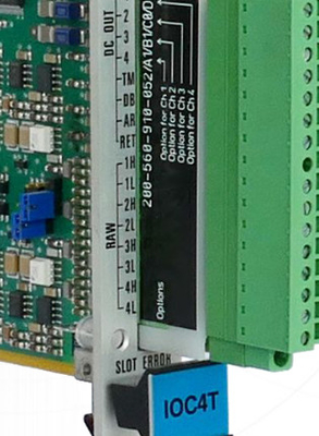 IOC4T 200-560-000-111 I/O kartı sinyal arayüzü makinesi koruması ve temel durum izleme olarak çalışır