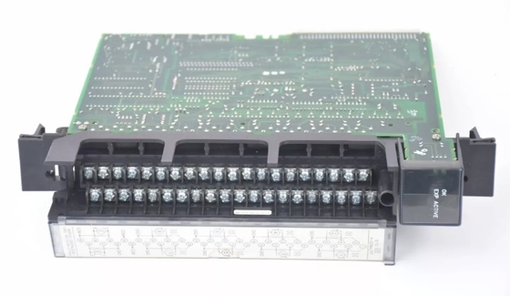 IC697ALG320 GE Yüksek Seviye Analog Çıkış Sistemi Voltaj Akım Modülü