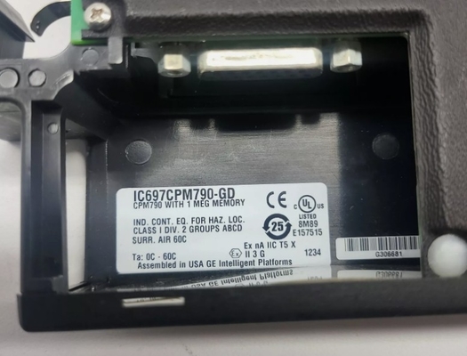 IC697CPM790 GE Merkezi İşlem Birimi CPU Denetleyicisi Modülü Üçlü Modüler Redundansi Sistemleri