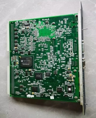 IC698CPE010 GE Merkezi İşlem Birimi CPU I/O ve Akıllı Seçenek Modülleri ile İletişim Kurar 300MHz Celeron Mikroprosesör