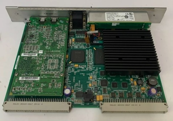 IC698CPE020 GE 700MHz Pentium III Mikroprosesör PC Kartı 3 Serili Portlar PAC Sistemleri