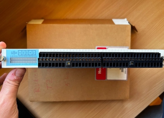 Honeywell 621-3580RC Endüstriyel Otomasyon için 24VDC 32 Noktalı Dijital Giriş Modülü