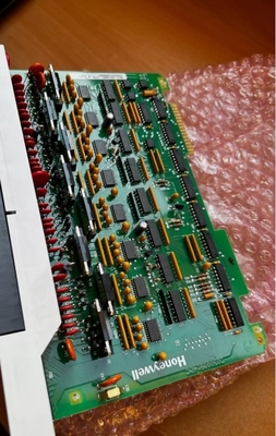 Honeywell 621-6575RC 24Vdc Kaynak Çıktı 32 Nokta Modül PLC Kartı