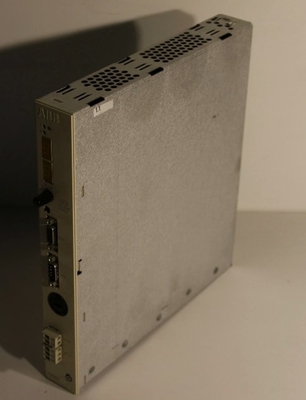 PM633 3BSE008062R1 ABB İşlemci Modülü Merkezi Birim PLC Modülü