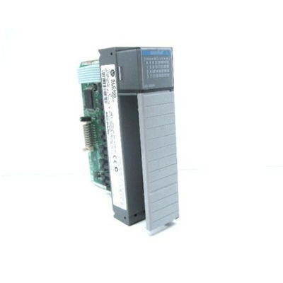 1746-OV32 Allen Bradley SLC500 32 Kanal Dijital I/O Modülü 10-50VDC Akım Düşürme