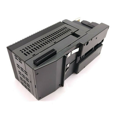 IC200MDL741 GE Fanuc PLC VersaMax Ayrık Çıkış Modülü 24VDC POS/NEG
