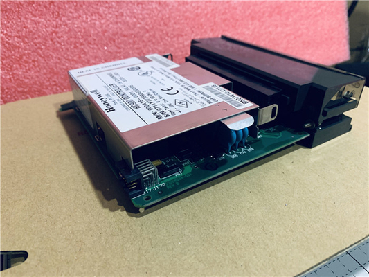 900C53-0244-00 Honeywell Proses Kontrol Modeli HC900 Kontrolör PLC Modülü