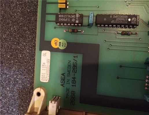 DSDI115 ABB Dijital Giriş Ünitesi 32Ch 24VDC PLC Yedek Parça 57160001-NV