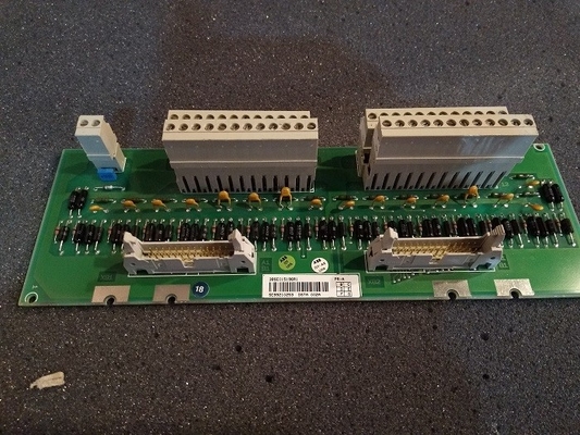 DSTA155P ABB S100 I/O Sonlandırma Üniteleri Bağlantı Ünitesi PLC Yedek Parçaları 3BSE018323R1​