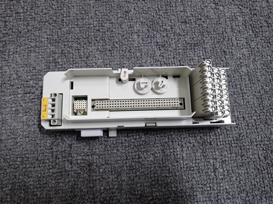 TU891 ABB PLC Modülü Sonlandırma Ünitesi Tabanı S800 I/O 3BSC840157R1