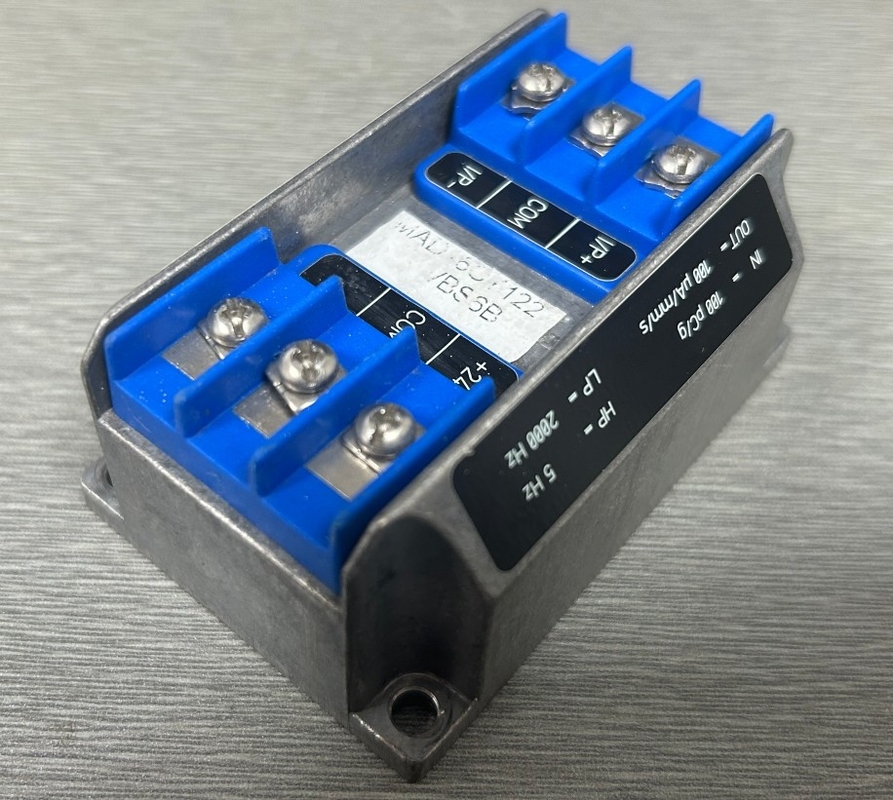 IPC704 244-704-000-042 A1-B03-C100-D100-E5-F1000-G0-H0-I0 Yakınlık Ölçüm Sistemi