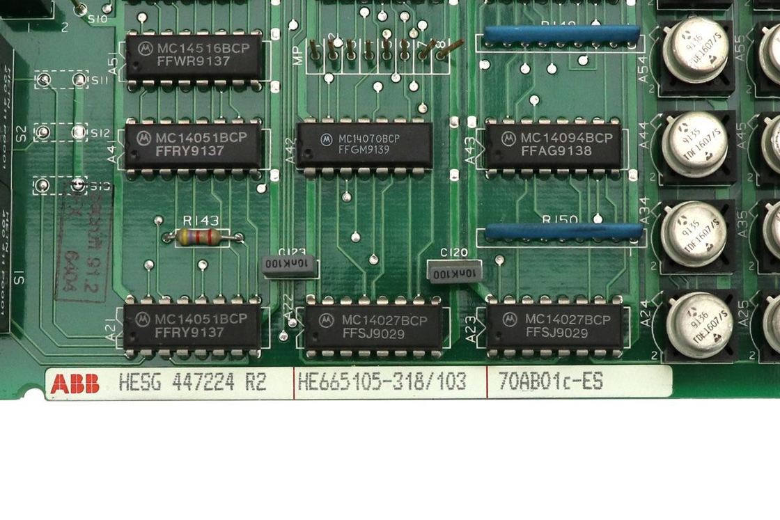 ABB Dijital Çıkış Kontrol Modülü 70AB01C-ES HESG 447224 R2 Kompakt 16*16*12cm