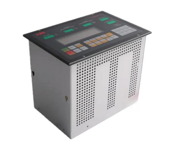 CMA120 3DDE300400 3 Pozisyonlu Kayar Anahtarlı ABB Temel Kontrol Paneli Ünitesi 8 Dijital Giriş ve 4 Analog Giriş