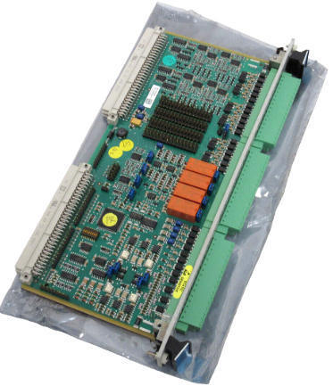 IOC4T 200-560-000-113 Döner Makine Koruma İzleme Rağı İçin Giriş/Çıkış Kartı